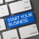 Start Your Business” gomb egy billentyűzeten – cégalapítás modellek számára