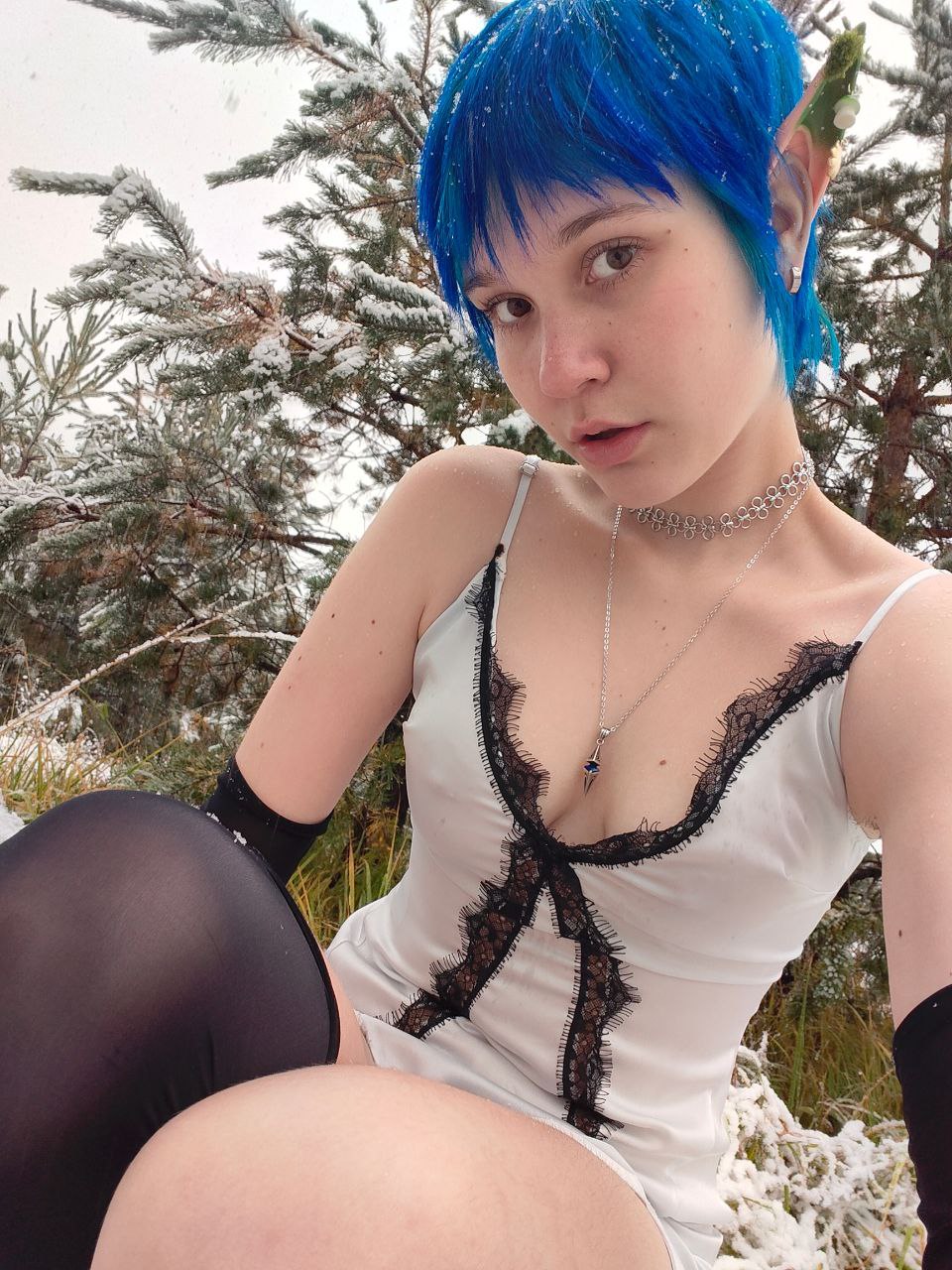 Mira Vera – Fantasy Winter Portrait